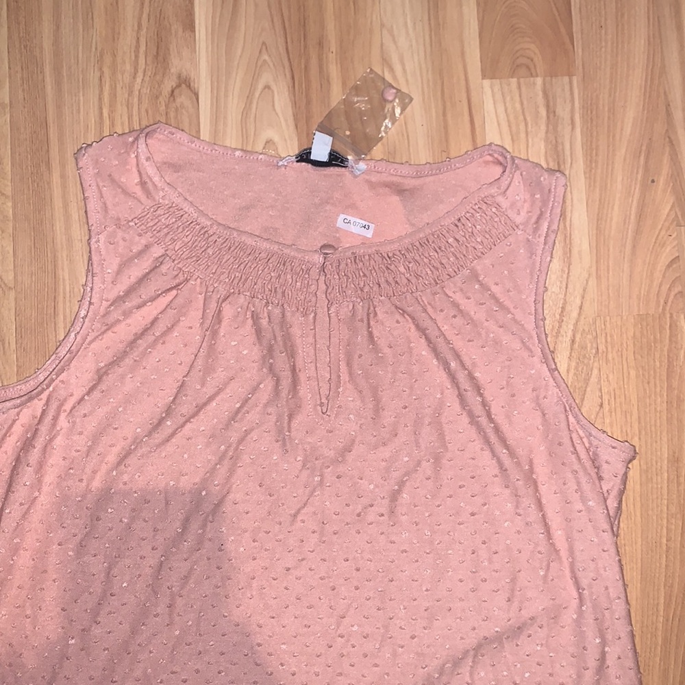 Rose and Olive | pink dotted tank size small - Picture 2 of 5